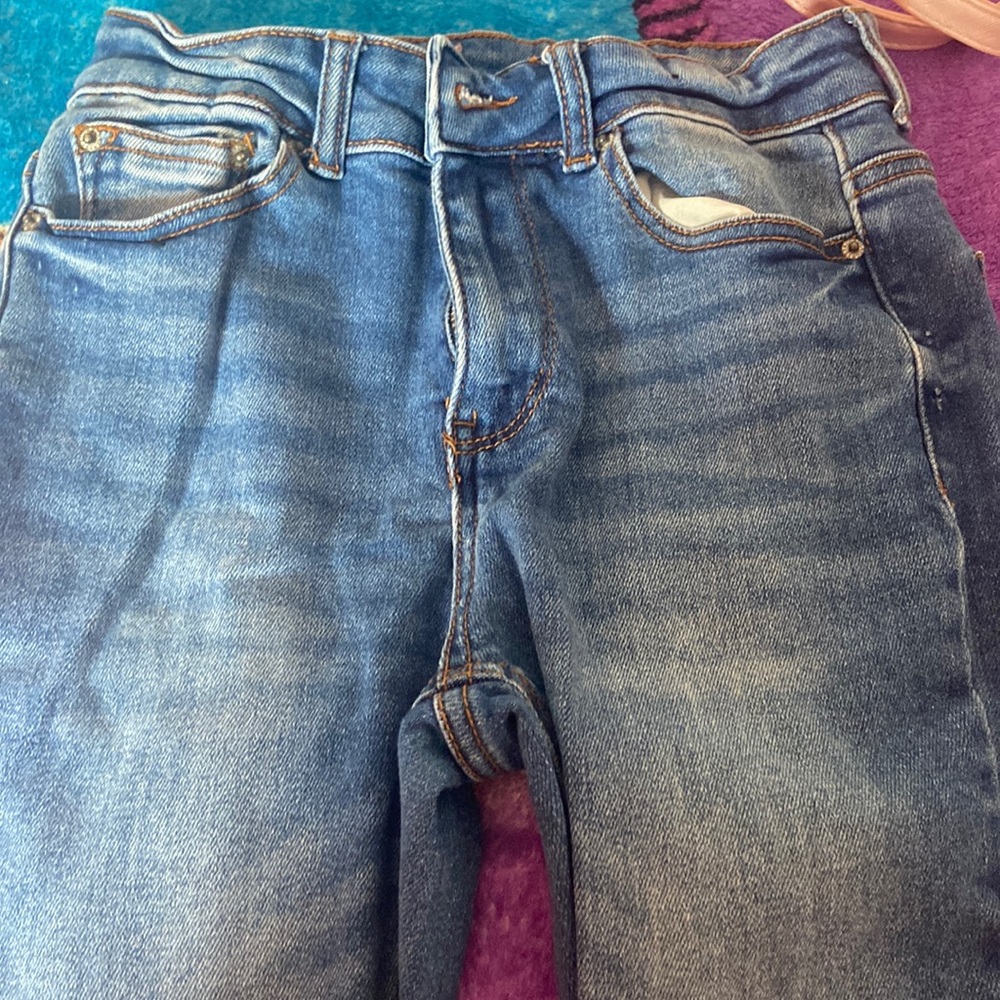 Jeans, no cuts, skinny